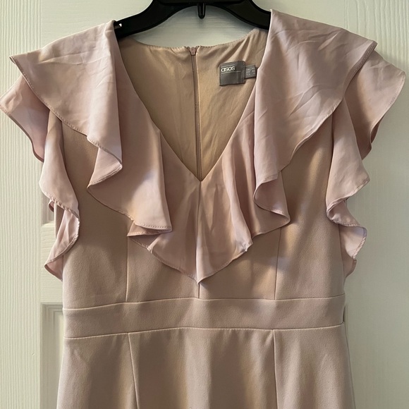 Women’s Ruffle Dress - Picture 2 of 3